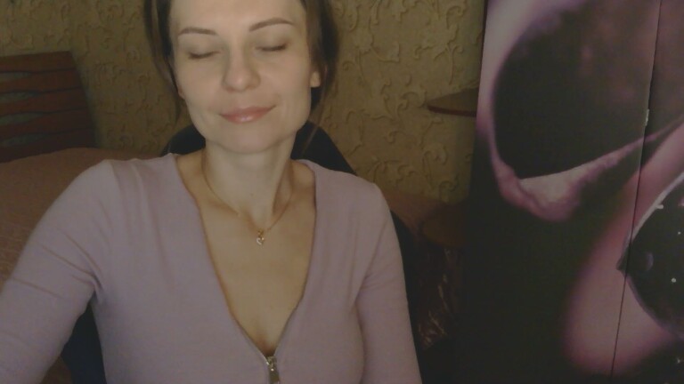 Brunettee's Streamate show and profile