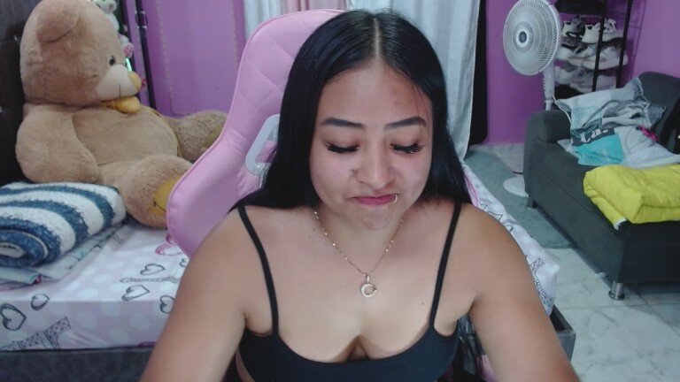 sofiaxxDreams's Streamate show and profile