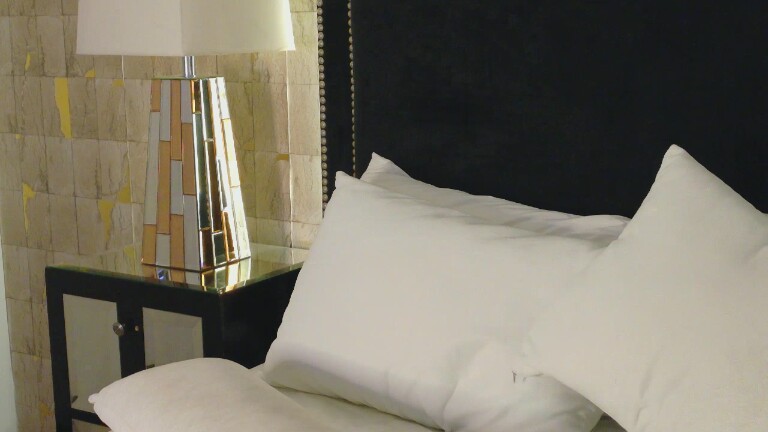 HollyLincon's Streamate show and profile