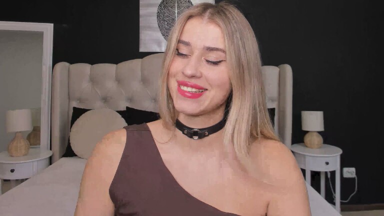 AlisAnne's Streamate show and profile