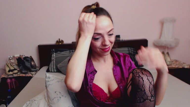 AylyneMiller's Streamate show and profile