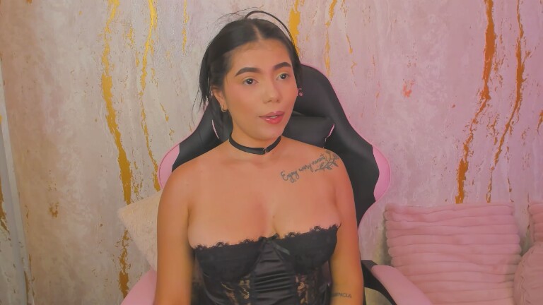 ElizabethRivera's Streamate show and profile