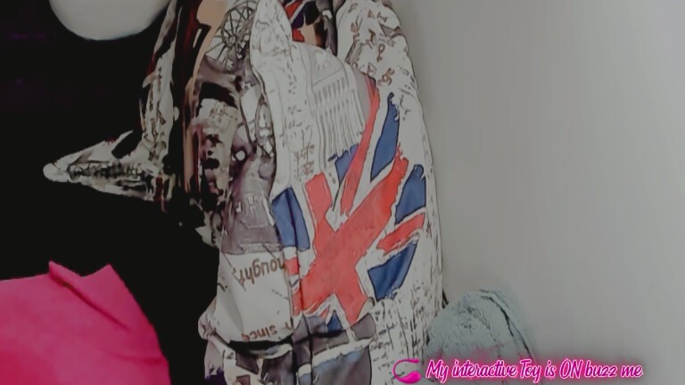 SophieSquirtQueenx's Streamate show and profile