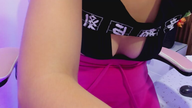 Tativegha's Streamate show and profile