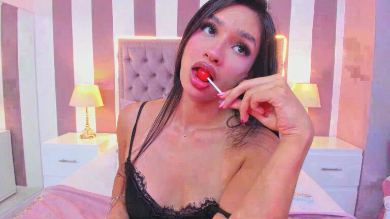 AuraClark's Streamate show and profile