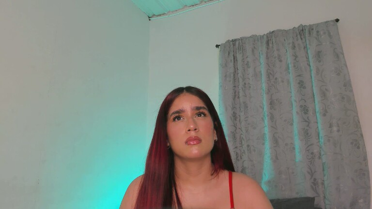 LlilyEvans's Streamate show and profile