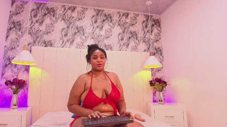 juliette_606's Streamate show and profile