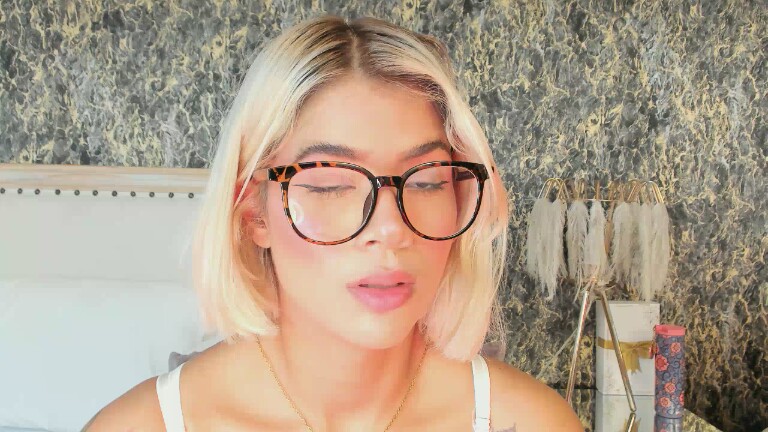 EviilAngel's Streamate show and profile