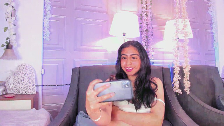 ZoeBell's Streamate show and profile