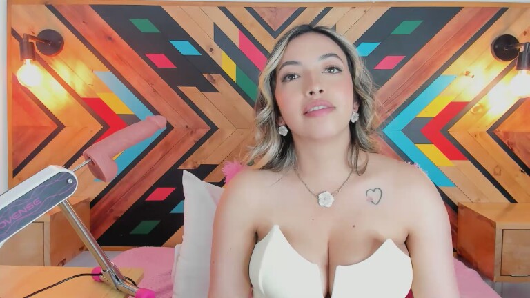 CelesteRiioz's Streamate show and profile