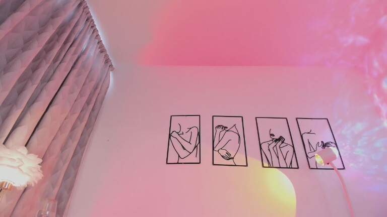 VictoriaaHarper's Streamate show and profile