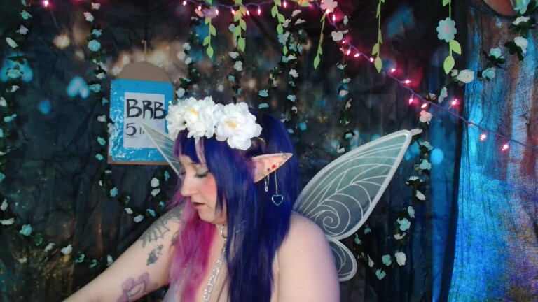 ItsMagicalMae's Streamate show and profile