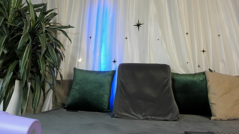 LynxRosenn's Streamate show and profile