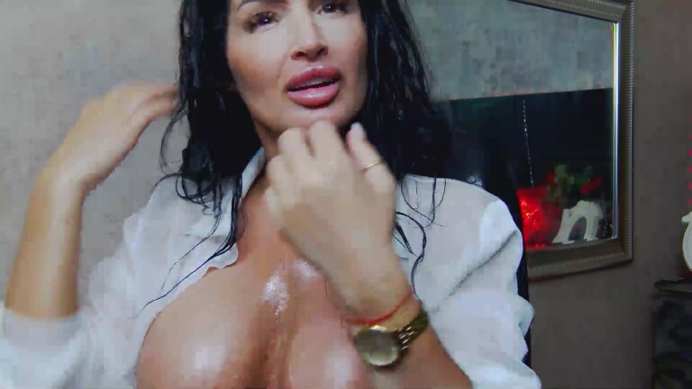 NicolleReyn's Streamate show and profile