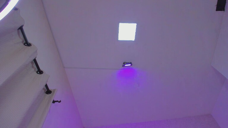 OliviaPagani's Streamate show and profile