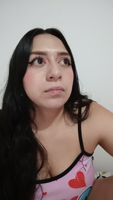 AlondraGomez33's Streamate show and profile