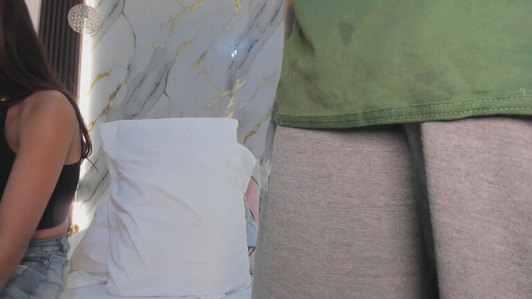 cinnabitch's Streamate show and profile