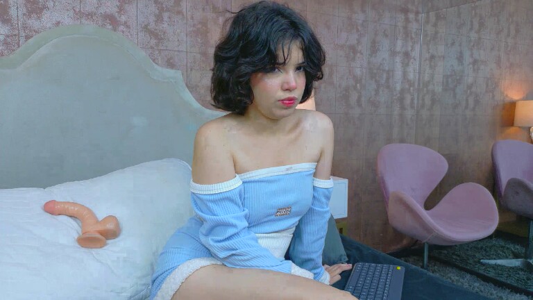 NikoYon's Streamate show and profile