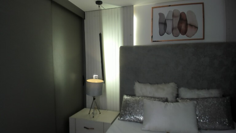 Violeta_Maddox's Streamate show and profile