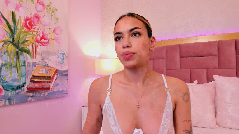 AnnieAdaams's Streamate show and profile