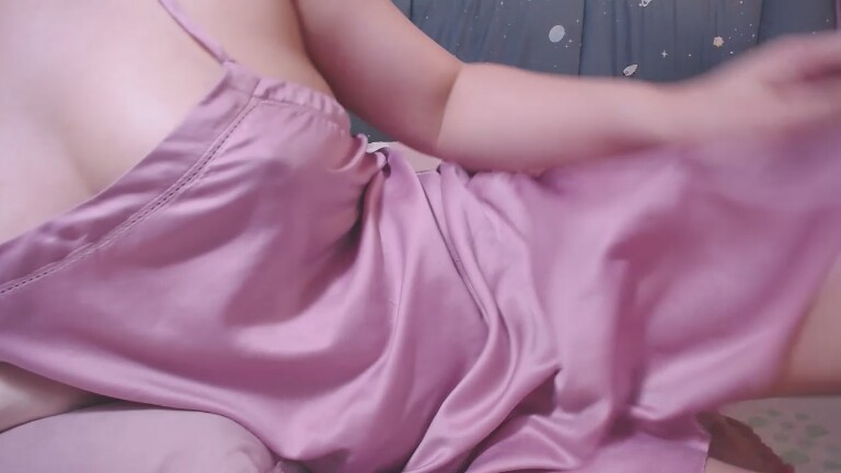 ninini92's Streamate show and profile