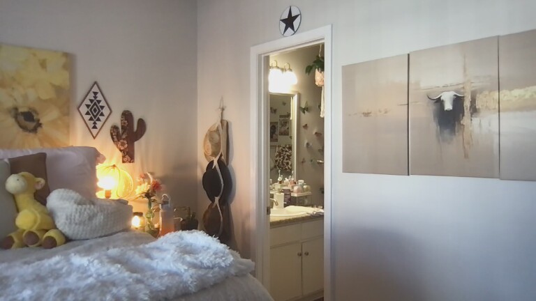 prettybuffkitty's Streamate show and profile