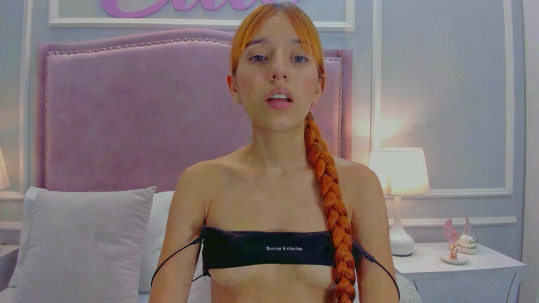 LeaThomsonn's Streamate show and profile