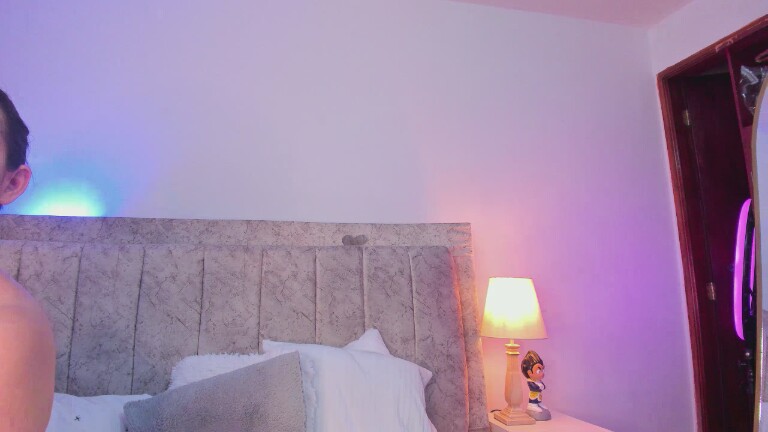 AmeliaCooperr's Streamate show and profile