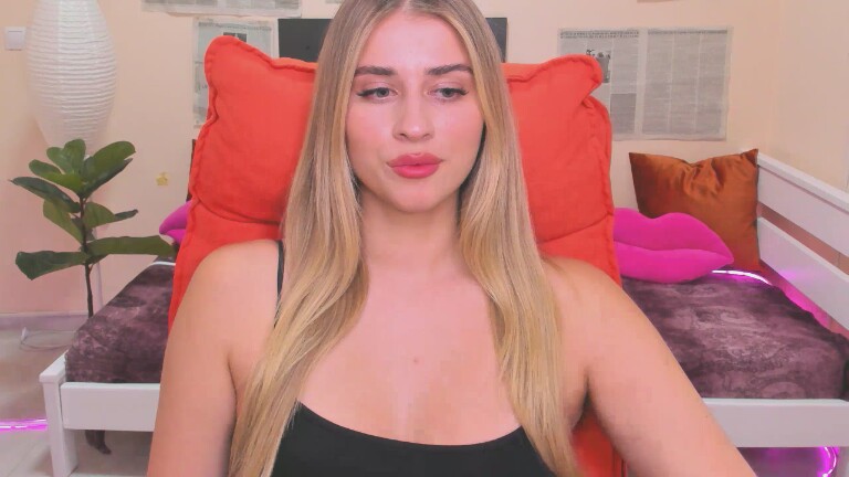 AlisAnne's Streamate show and profile