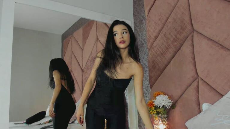 ChloeRosses's Streamate show and profile