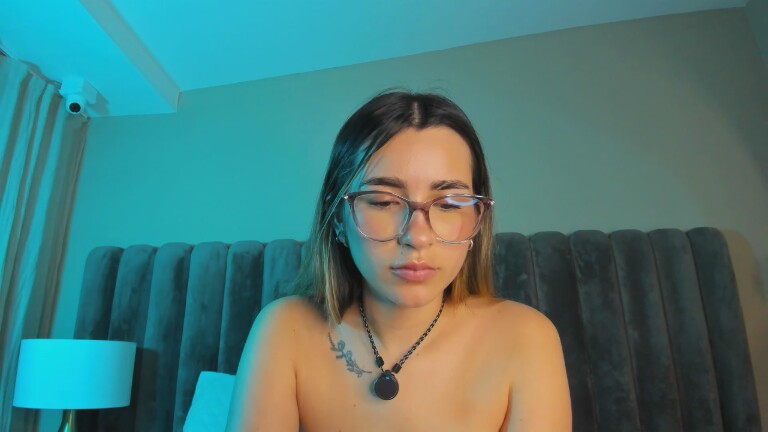AuraRosse's Streamate show and profile