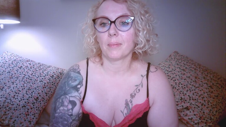 OrlaFox's Streamate show and profile