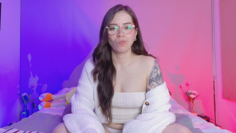 HannahMolly's Streamate show and profile