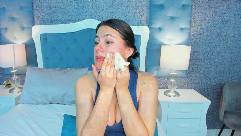 SusyLuv's Streamate show and profile