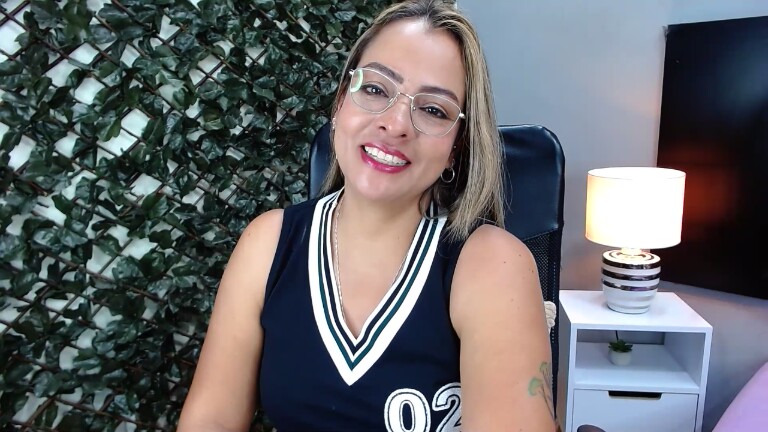 Laureen_Steele's Streamate show and profile