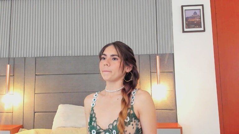 Linda_Perez's Streamate show and profile