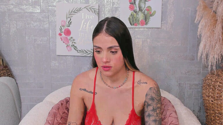 SaraBacker's Streamate show and profile