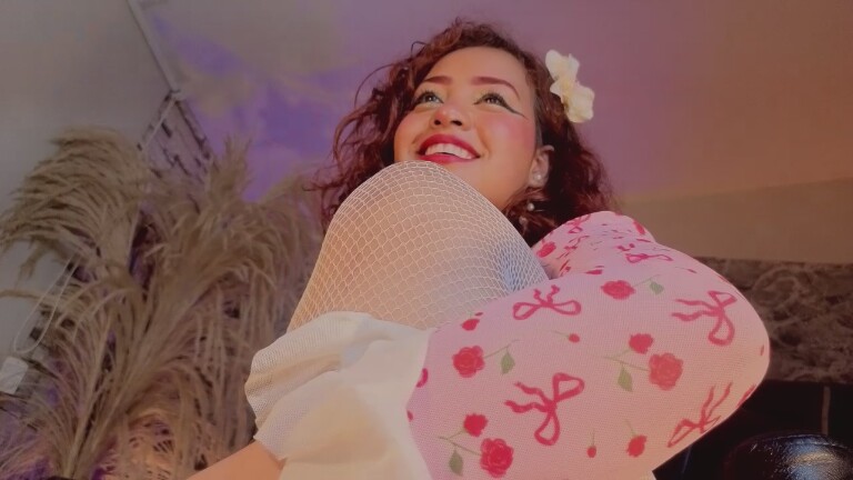 Estrellaa25's Streamate show and profile