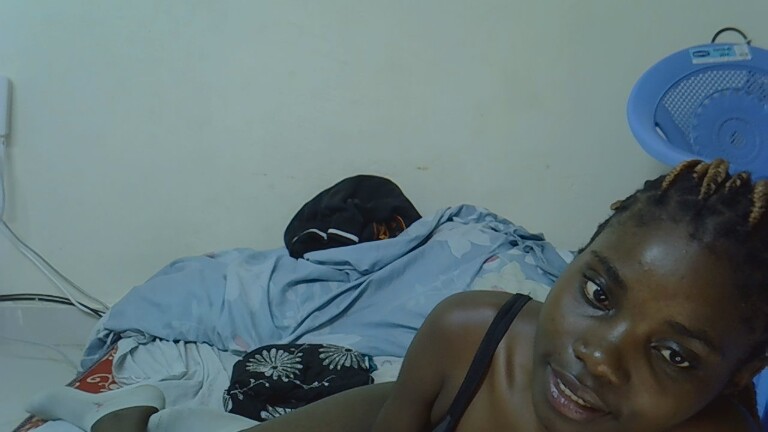 Sexy_melloo's Streamate show and profile