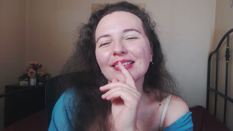 KARLEENx's Streamate show and profile