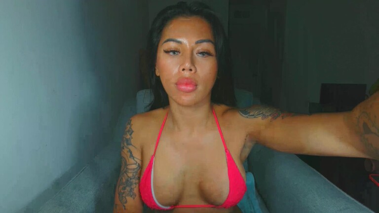 ExoticArya's Streamate show and profile