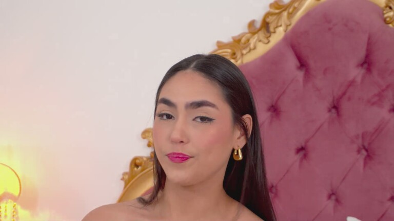 NinnaCrawford's Streamate show and profile