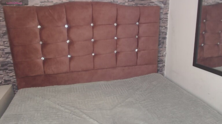 JasmineSinclar's Streamate show and profile