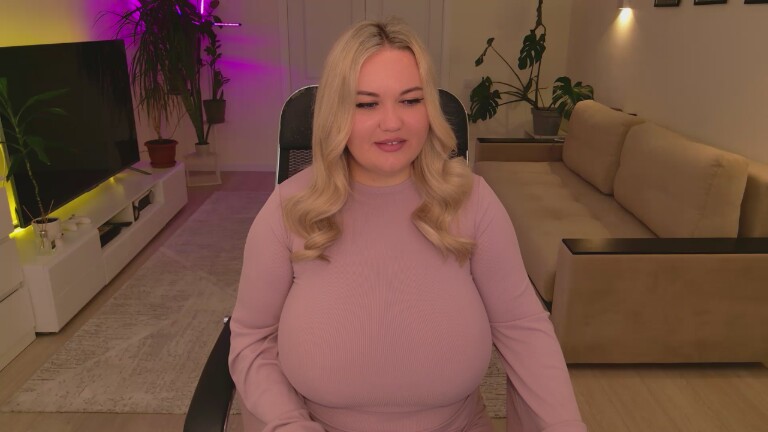 WhiteAangeL's Streamate show and profile