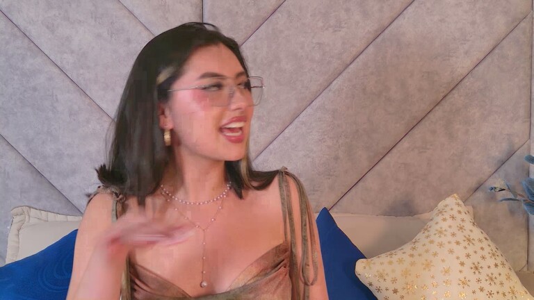 IsaRose's Streamate show and profile