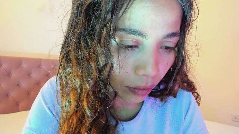 Sarah_Riveraa's Streamate show and profile