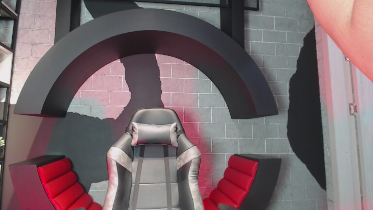 TinyMini's Streamate show and profile