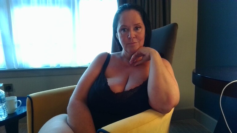 Queen_Dee_X's Streamate show and profile