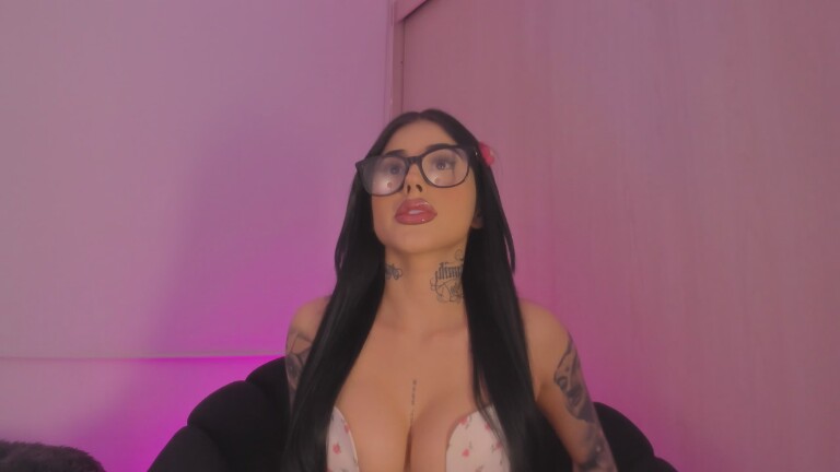 SamanthaEvgeniev's Streamate show and profile