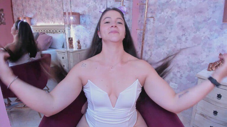 LanaOlseen's Streamate show and profile